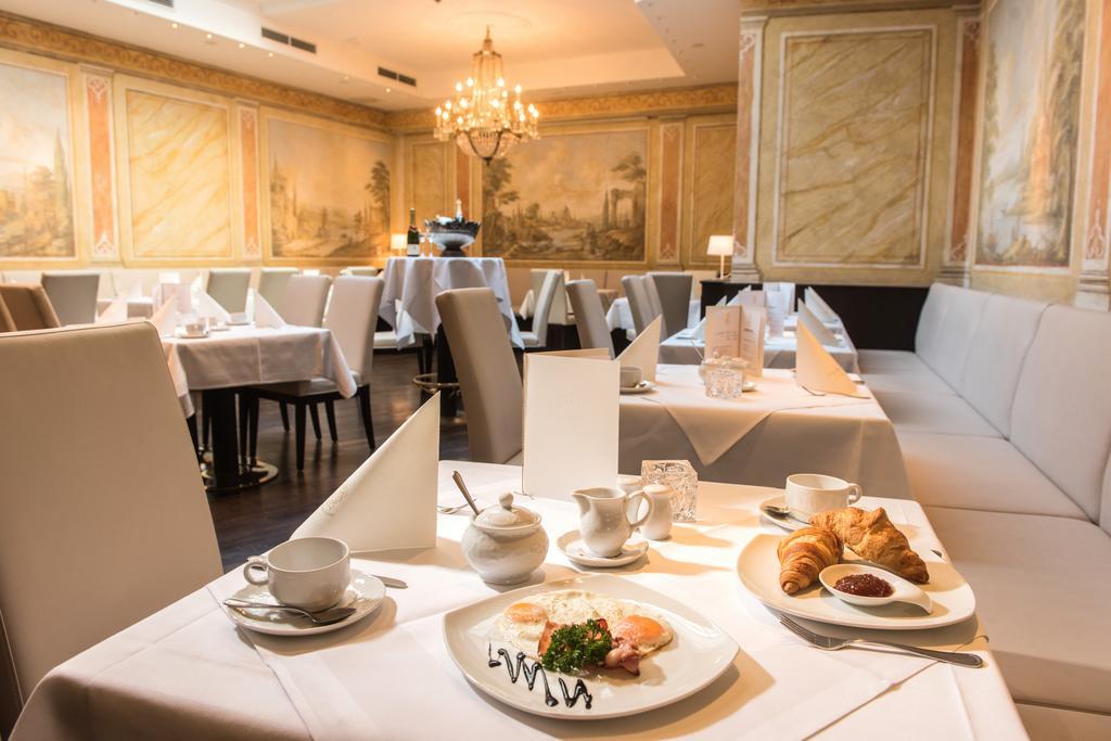 Hotel Goldener Loewe Meissen Extérieur photo